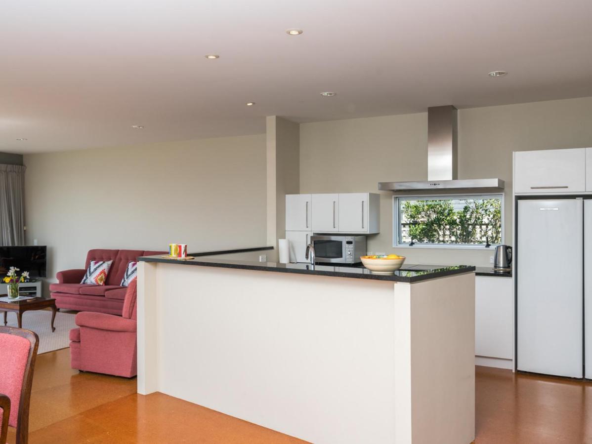 Roberts Retreat - Mangawhai Holiday Home Eksteriør billede