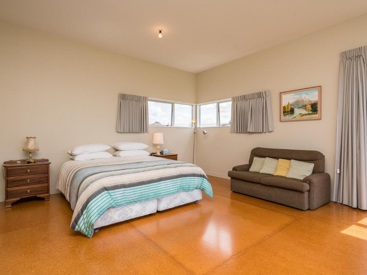 Roberts Retreat - Mangawhai Holiday Home Eksteriør billede