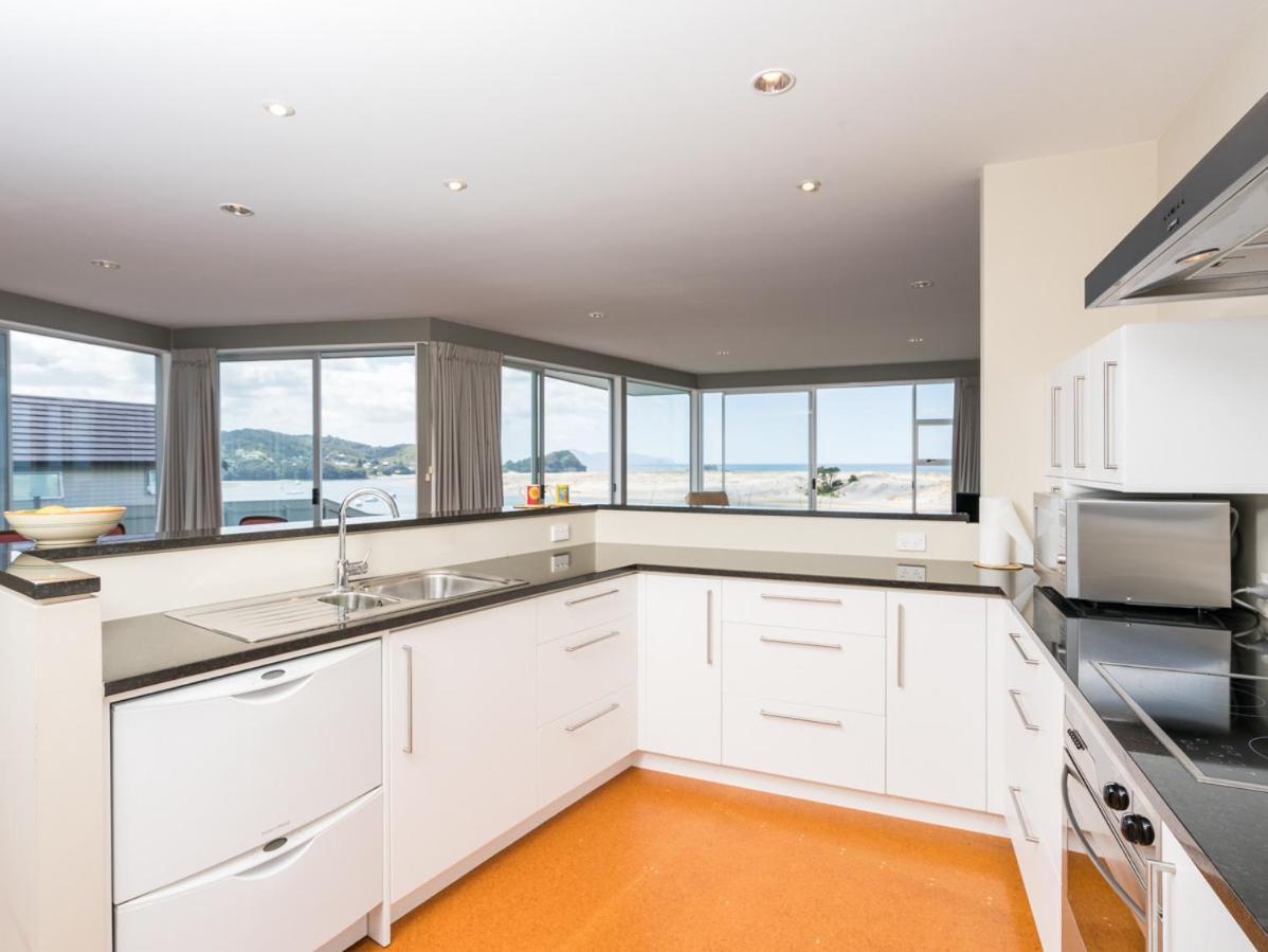 Roberts Retreat - Mangawhai Holiday Home Eksteriør billede